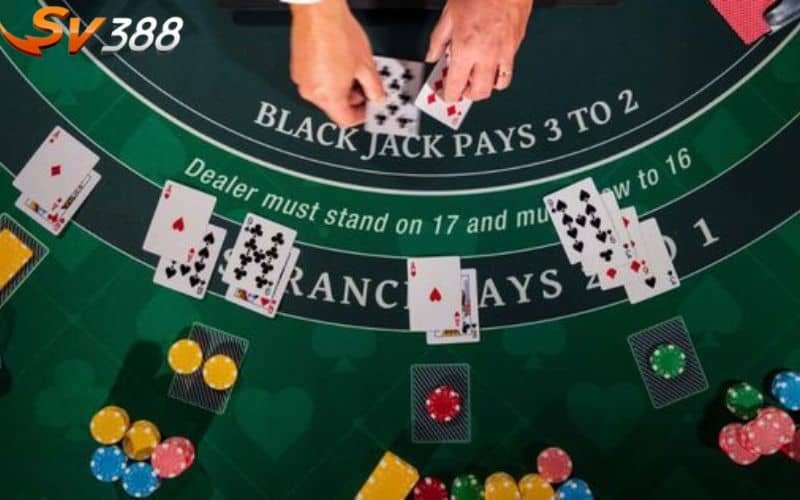 Blackjack tựa game bài quen thuộc và ai cũng có thể đến chơi với SV388