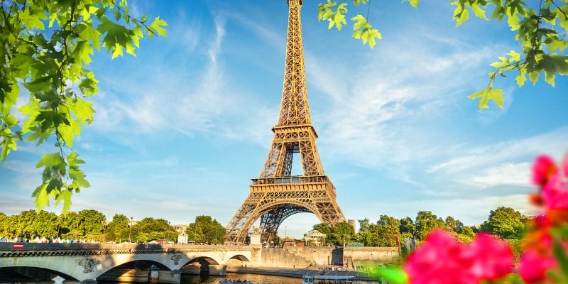 Các Con Số Liên Quan Khi Mơ Thấy Tháp Eiffel Các Con Số Liên Quan Khi Mơ Thấy Tháp Eiffel