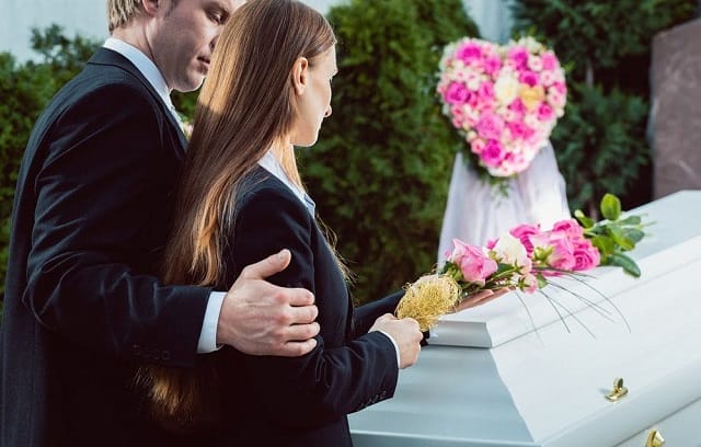 Mơ thấy người thân chết chóc Mơ thấy người thân chết chóc