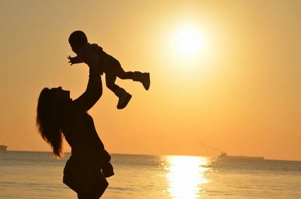 Mơ thấy mẹ chồng đã mất hiện về được giải mã theo từng tình huống