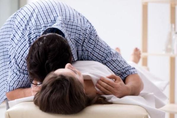 Ý nghĩa về tâm linh trong giấc mộng thấy mẹ chồng đã mất hiện về