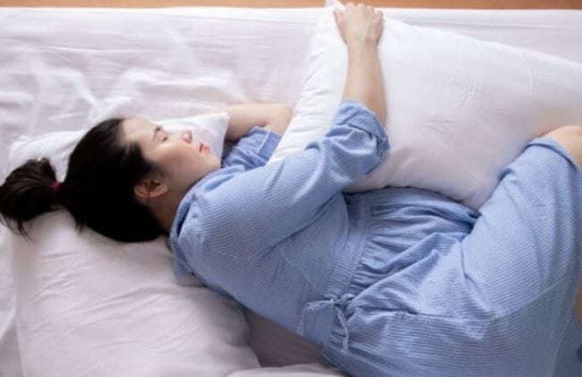 Chiêm bao người khác thấy mình có bầu phản ánh nhiều khía cạnh khác nhau của chủ mơ