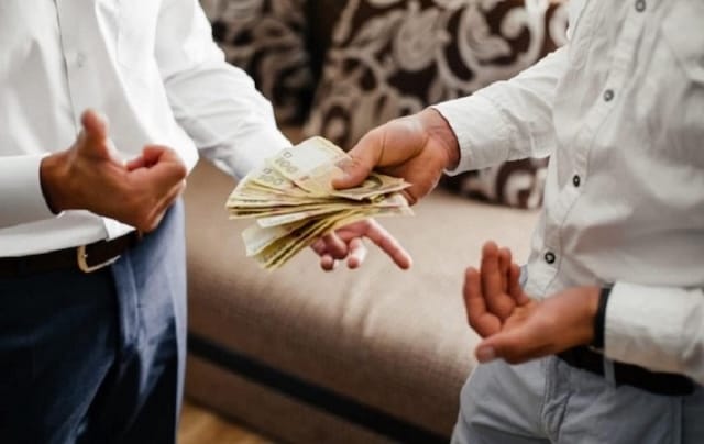 Điềm báo chung cho giấc mơ thấy sếp cho tiền