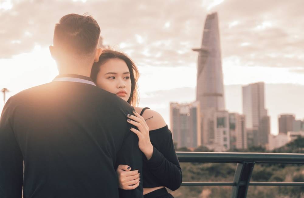 Điềm báo từ giấc mơ thấy người khác chụp hình cho mình