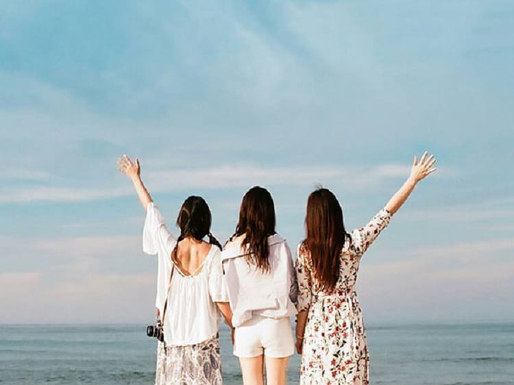 Mơ thấy chụp ảnh cùng bạn bè là sao