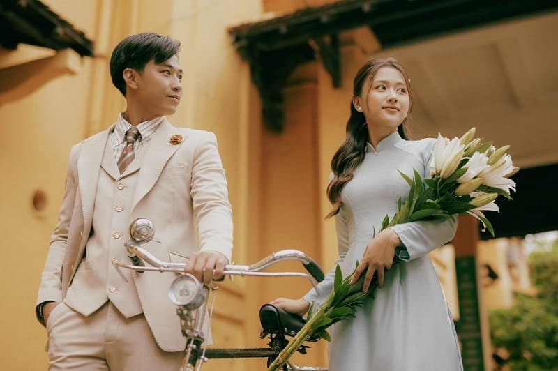 Mơ thấy chụp ảnh cưới cùng người yêu cũ cho thấy sự kết thúc của mối quan hệ