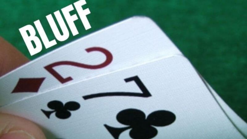 Anh em hãy thử chơi theo chiến thuật semi-bluff khi thấy bài mình có cơ hội tạo hand mạnh Anh em hãy thử chơi theo chiến thuật semi-bluff khi thấy bài mình có cơ hội tạo hand mạnh