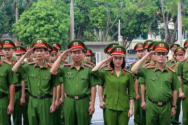Ý nghĩa chung về giấc mơ thấy công an