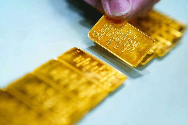 Mơ thấy lượm vàng đánh đề số mấy?