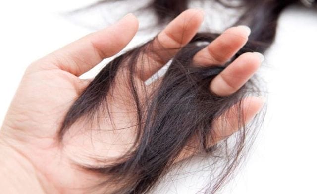 Ý nghĩa thực sự của giấc mơ thấy tóc đứt ngang là gì?