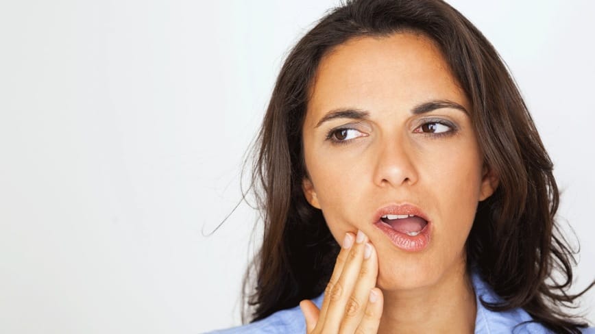 Mỗi khoảnh khắc má phải giật sẽ ẩn chứa một thông điệp riêng