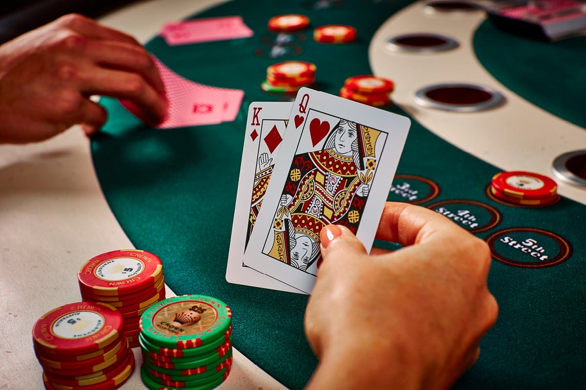 Nhận diện “bẫy” dealer để tránh sập