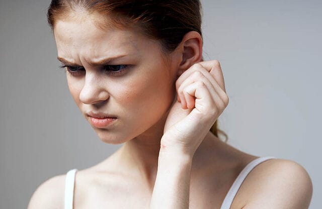 Lỗ tai trái thường sẽ liên quan trực tiếp đến tình cảm cũng như sự công nhận về bản thân