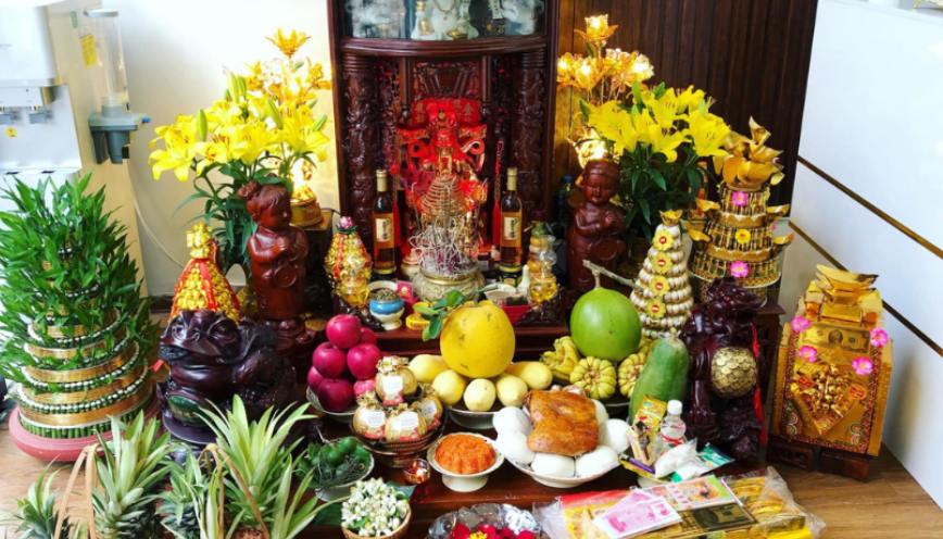 Văn khấn cần có lời mở đàu trang nghiêm, thành kính