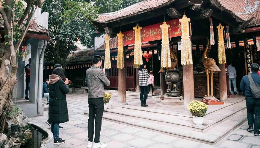 Văn khấn mùng 3 tết
