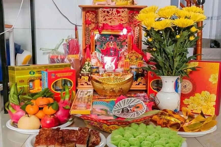 Vì sao Thần Tài và Thổ Địa được thờ chung một bàn thờ?