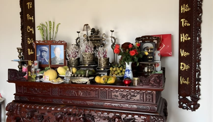 Bài văn khấn xin lộc gia tiên về công danh sự nghiệp