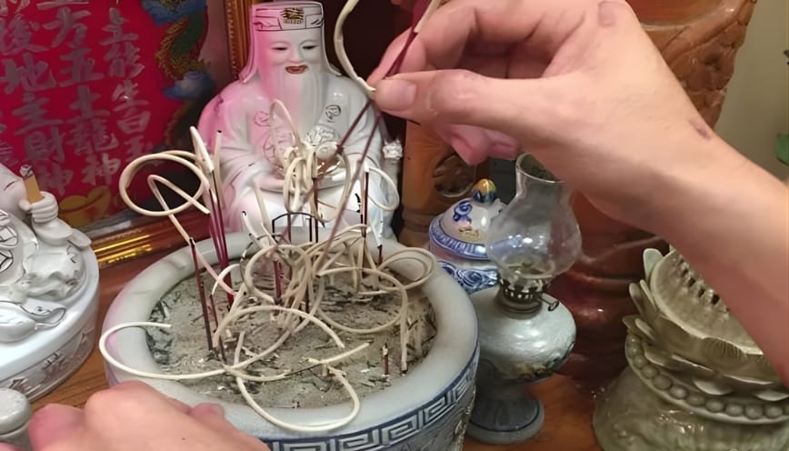 Vài nét về bao sái bàn thờ gia tiên
