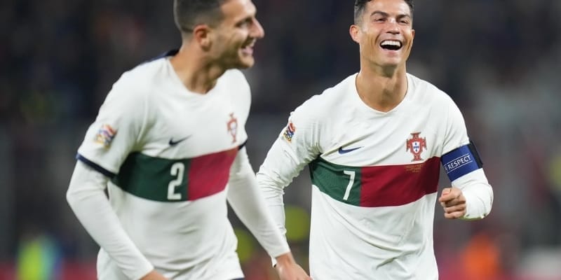 Hệ thống theo dõi lịch thi đấu world cup tự động cực nhanh