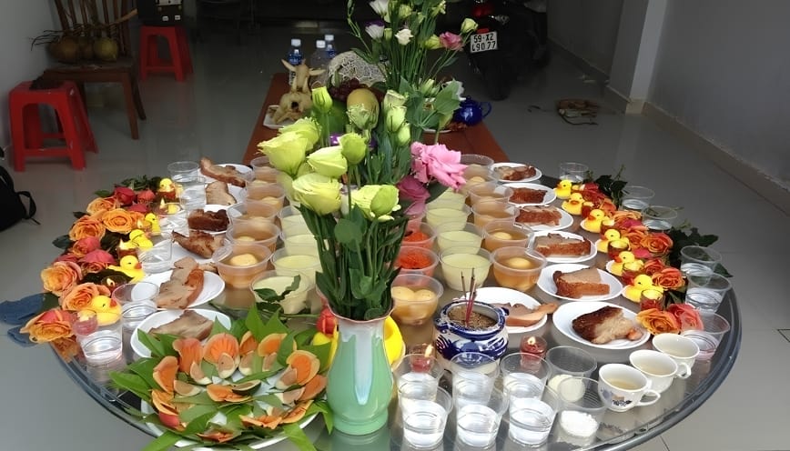Mâm cúng đầy tháng bé gái