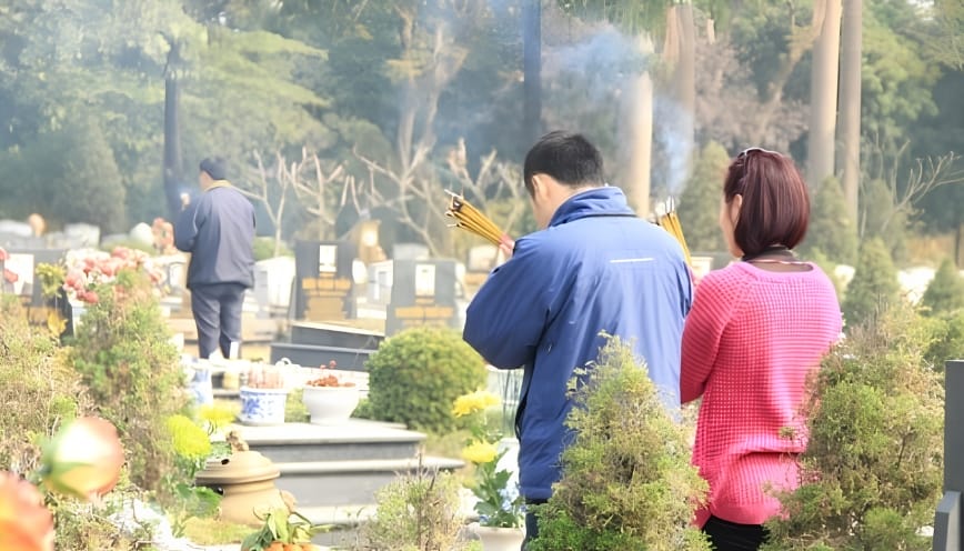 Mẫu văn khấn động thổ nghĩa trang gia đình chi tiết