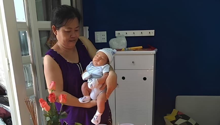 Một vài câu hỏi về cúng đầy tháng bé gái