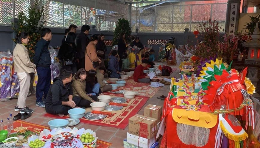 Mẫu văn cúng giải hạn tại nhà dễ đọc, dễ nhớ