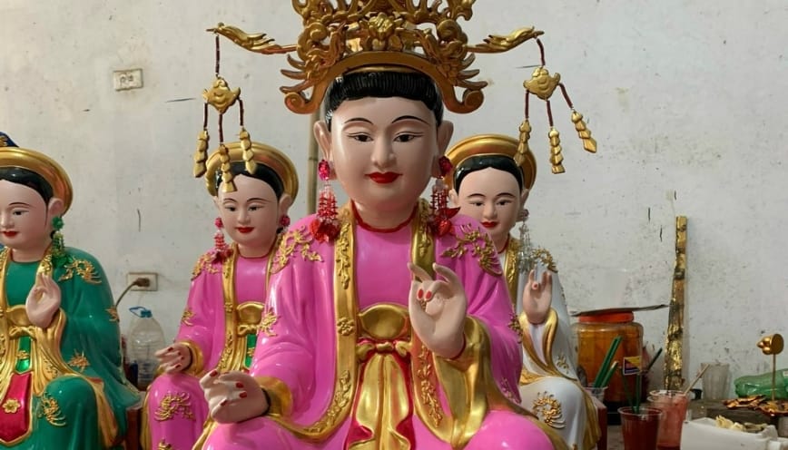 Tìm hiểu về nguồn gốc và sự tích của Cô Chín